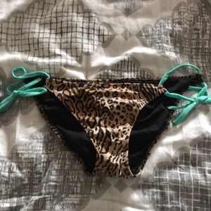 Leopard print bikini bottom